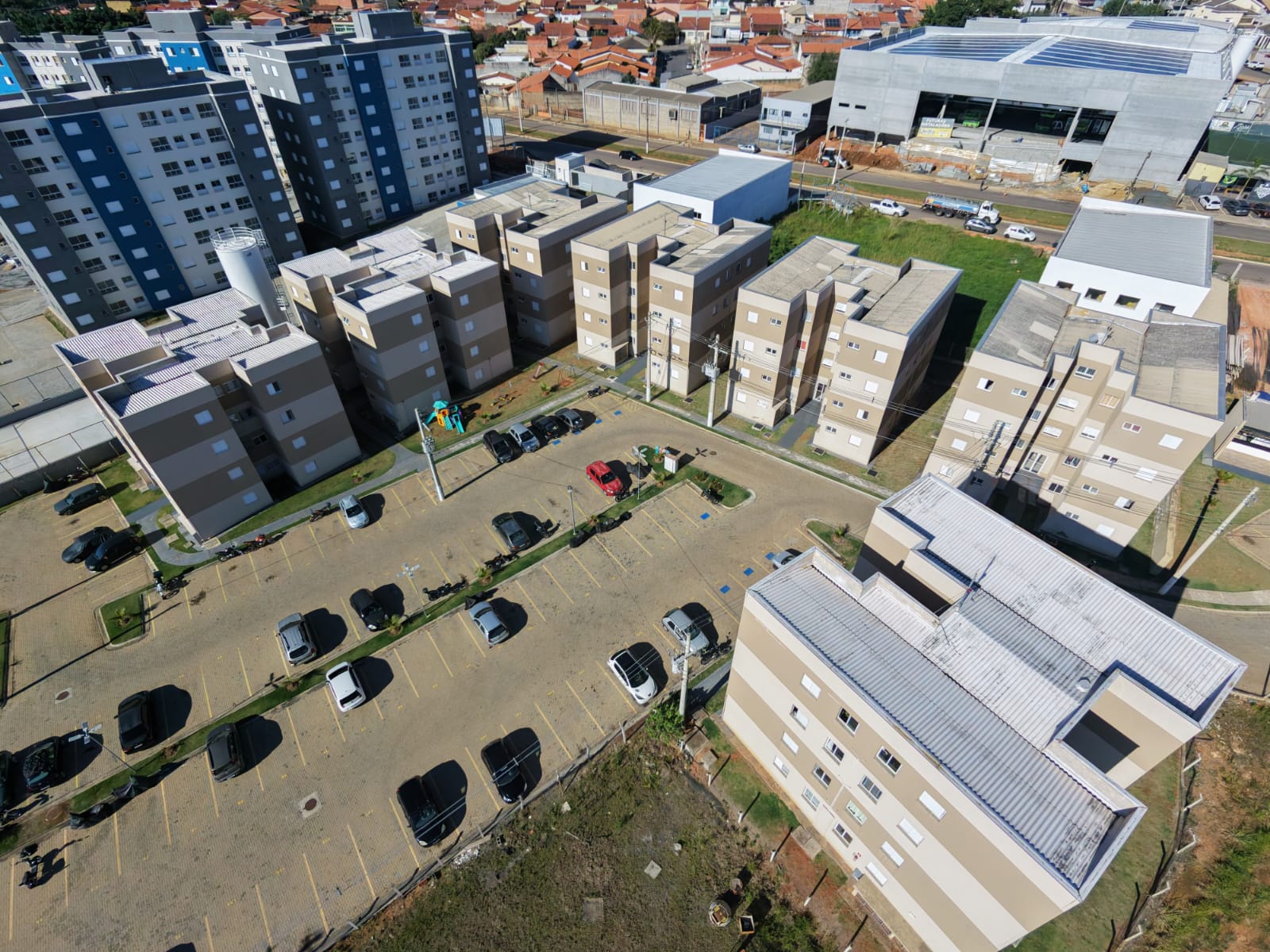 Condomínio Monções